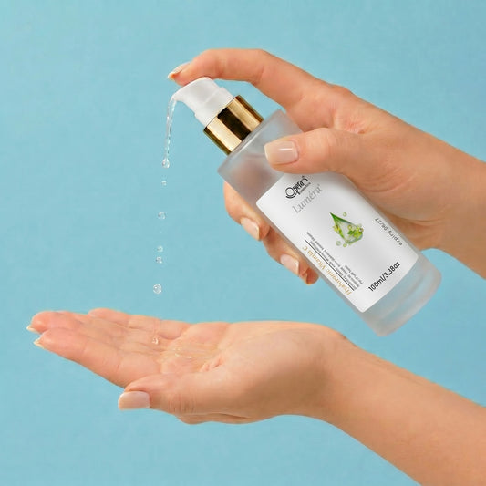 Opera Luméra Treatment – Hyaluronic & Vitamin C Brightening Cleanser