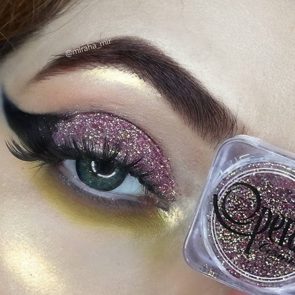 Opera Color Shifting Chameleon Glitter –  ( Red to purple green ) Effect