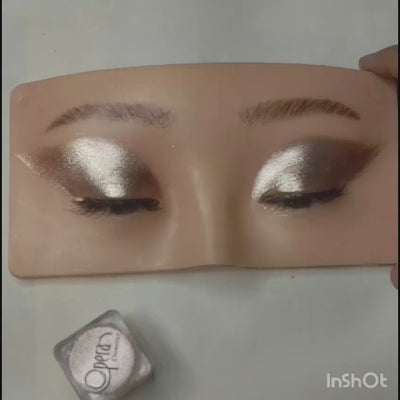 Opera Highly Pigmented Magic Fly Best Highlighter (skin)